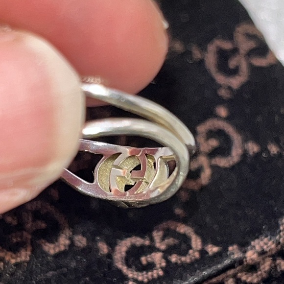 🎁GUCCI INTERLOCKING GG RING size:5.5/6🎁 - Picture 6 of 13